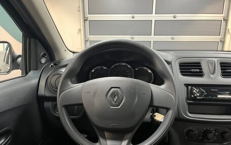 Renault Logan II, 2018 год, 1 050 000 рублей, 9 фотография