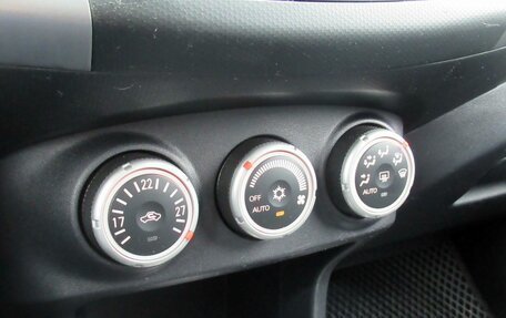 Mitsubishi Outlander III рестайлинг 3, 2008 год, 1 103 000 рублей, 13 фотография