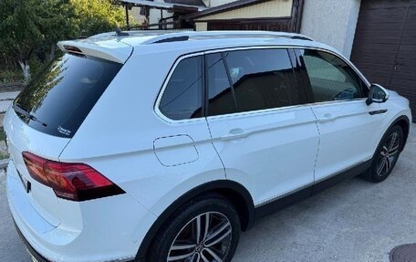 Volkswagen Tiguan II, 2022 год, 3 480 000 рублей, 3 фотография