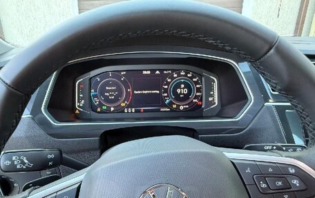 Volkswagen Tiguan II, 2022 год, 3 480 000 рублей, 8 фотография