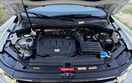 Volkswagen Tiguan II, 2022 год, 3 480 000 рублей, 11 фотография