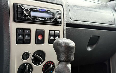 Renault Logan I, 2006 год, 395 000 рублей, 15 фотография