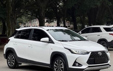 Toyota Yaris XP150 рестайлинг, 2022 год, 1 310 000 рублей, 4 фотография