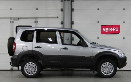 Chevrolet Niva I рестайлинг, 2015 год, 457 000 рублей, 4 фотография