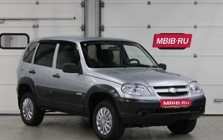 Chevrolet Niva I рестайлинг, 2015 год, 457 000 рублей, 3 фотография