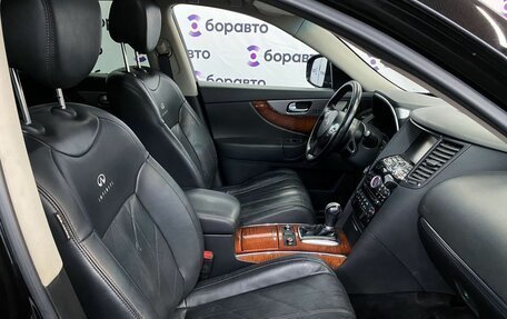 Infiniti QX70, 2014 год, 2 350 000 рублей, 17 фотография
