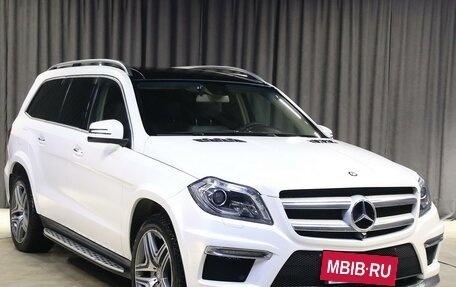 Mercedes-Benz GL-Класс, 2015 год, 2 999 000 рублей, 3 фотография