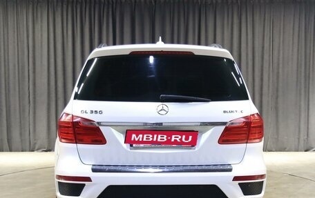 Mercedes-Benz GL-Класс, 2015 год, 2 999 000 рублей, 19 фотография