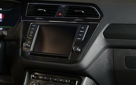 Volkswagen Tiguan II, 2017 год, 2 049 000 рублей, 11 фотография