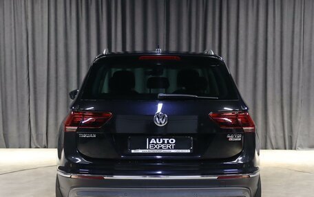 Volkswagen Tiguan II, 2017 год, 2 049 000 рублей, 14 фотография