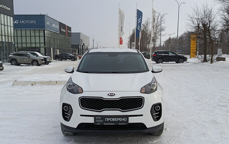 KIA Sportage IV рестайлинг, 2017 год, 1 900 000 рублей, 2 фотография