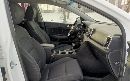 KIA Sportage IV рестайлинг, 2017 год, 1 900 000 рублей, 13 фотография