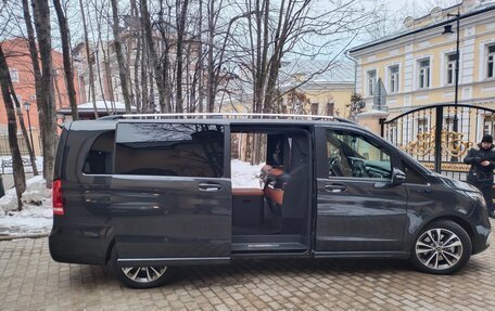 Mercedes-Benz EQV, 2021 год, 11 000 000 рублей, 2 фотография