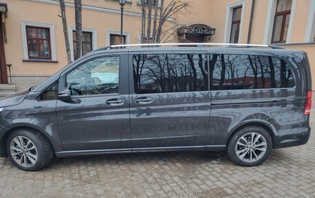 Mercedes-Benz EQV, 2021 год, 11 000 000 рублей, 9 фотография