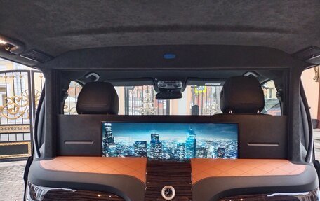 Mercedes-Benz EQV, 2021 год, 11 000 000 рублей, 16 фотография