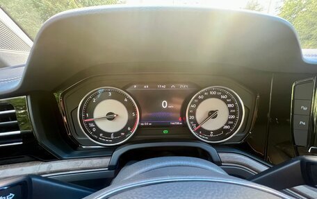 Volkswagen Touareg III, 2019 год, 4 225 000 рублей, 12 фотография