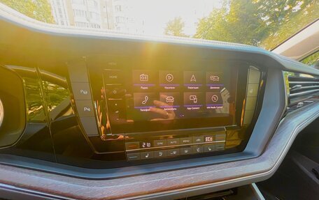 Volkswagen Touareg III, 2019 год, 4 225 000 рублей, 11 фотография