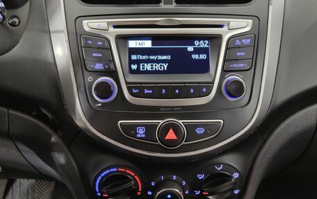 Hyundai Solaris II рестайлинг, 2014 год, 560 000 рублей, 14 фотография