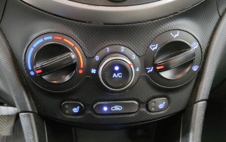 Hyundai Solaris II рестайлинг, 2014 год, 560 000 рублей, 16 фотография