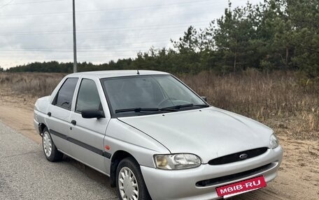 Ford Escort V, 1998 год, 170 000 рублей, 2 фотография