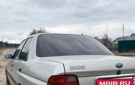 Ford Escort V, 1998 год, 170 000 рублей, 5 фотография