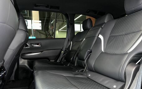 Toyota Land Cruiser, 2022 год, 9 490 000 рублей, 27 фотография