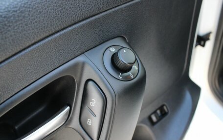 Volkswagen Polo VI (EU Market), 2018 год, 1 049 000 рублей, 10 фотография