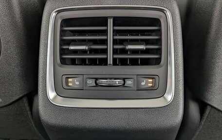 Geely Atlas, 2023 год, 2 050 000 рублей, 29 фотография