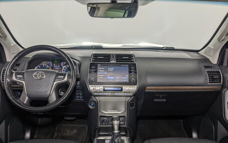 Toyota Land Cruiser Prado 150 рестайлинг 2, 2021 год, 6 400 000 рублей, 14 фотография