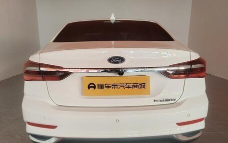 Ford Focus IV, 2021 год, 1 219 000 рублей, 5 фотография