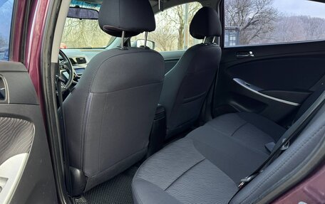 Hyundai Solaris II рестайлинг, 2013 год, 700 000 рублей, 4 фотография