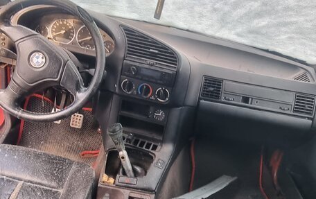 BMW 3 серия, 1991 год, 300 000 рублей, 5 фотография