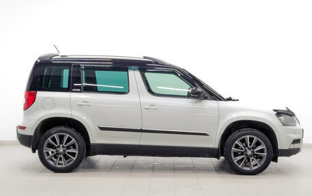 Skoda Yeti I рестайлинг, 2017 год, 1 450 000 рублей, 4 фотография