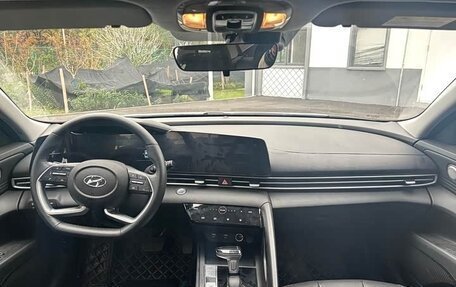 Hyundai Elantra, 2022 год, 1 550 000 рублей, 9 фотография