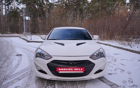 Hyundai Genesis Coupe I рестайлинг, 2012 год, 1 450 000 рублей, 2 фотография