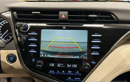 Toyota Camry, 2019 год, 2 999 000 рублей, 19 фотография