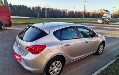 Opel Astra J, 2014 год, 850 000 рублей, 1 фотография