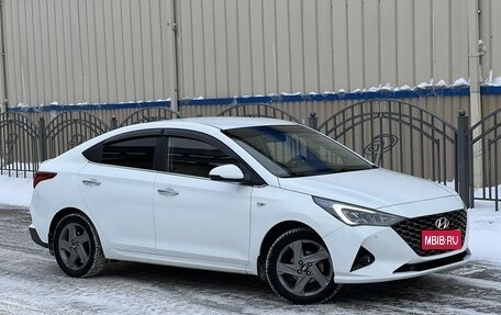 Hyundai Solaris II рестайлинг, 2020 год, 1 570 000 рублей, 1 фотография