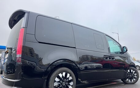 Hyundai Staria, 2024 год, 8 500 000 рублей, 13 фотография