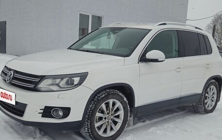 Volkswagen Tiguan I, 2012 год, 1 600 000 рублей, 2 фотография