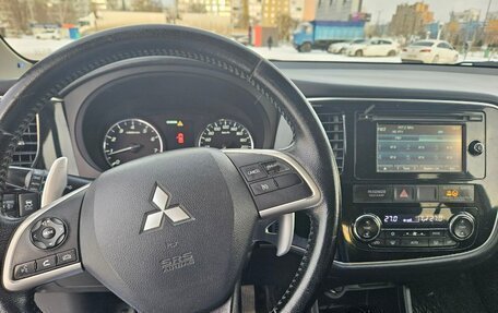 Mitsubishi Outlander III рестайлинг 3, 2012 год, 1 290 000 рублей, 3 фотография