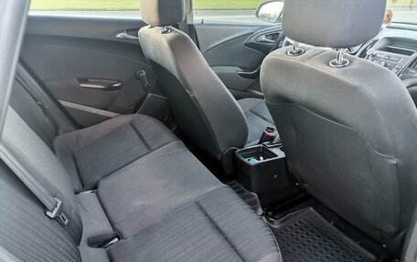 Opel Astra J, 2014 год, 850 000 рублей, 5 фотография