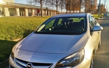 Opel Astra J, 2014 год, 850 000 рублей, 6 фотография