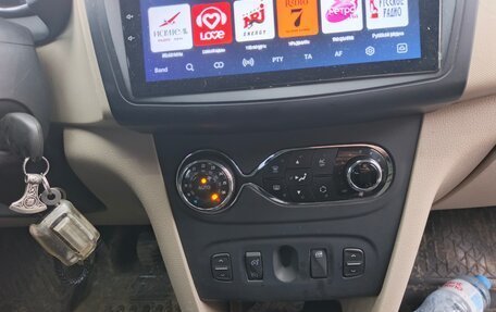 Renault Logan II, 2014 год, 580 000 рублей, 14 фотография