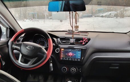 KIA Rio III рестайлинг, 2013 год, 750 000 рублей, 4 фотография