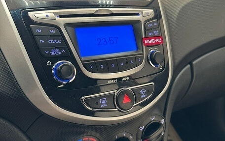 Hyundai Solaris II рестайлинг, 2011 год, 840 000 рублей, 15 фотография