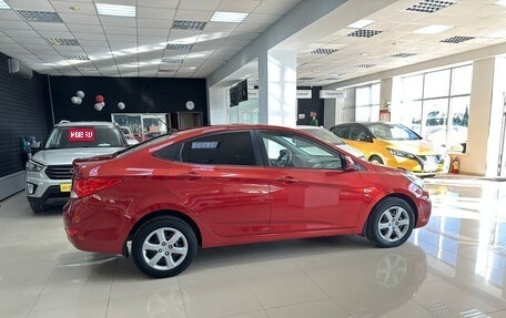 Hyundai Solaris II рестайлинг, 2011 год, 840 000 рублей, 9 фотография