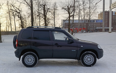 Chevrolet Niva I рестайлинг, 2015 год, 640 000 рублей, 5 фотография