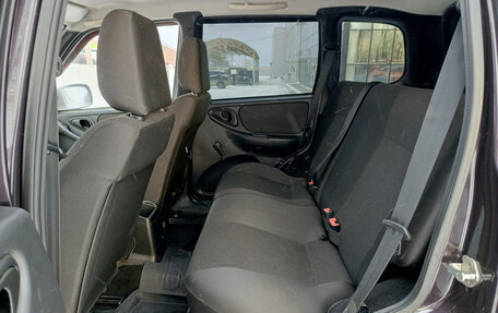 Chevrolet Niva I рестайлинг, 2015 год, 640 000 рублей, 15 фотография