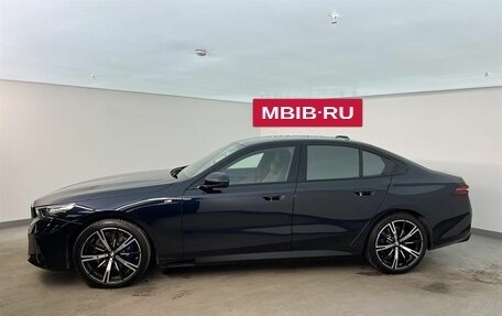 BMW 5 серия, 2025 год, 9 870 000 рублей, 5 фотография